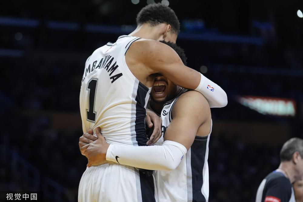 首发位置 首发位置